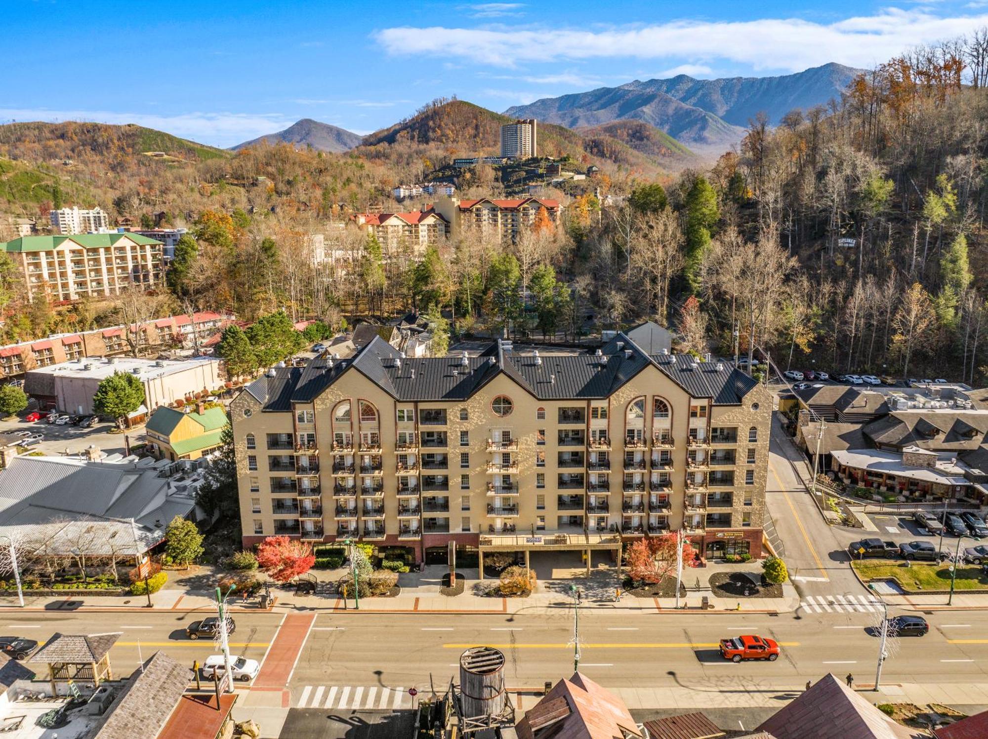 Black Bear Inn & Suites Gatlinburg Ngoại thất bức ảnh