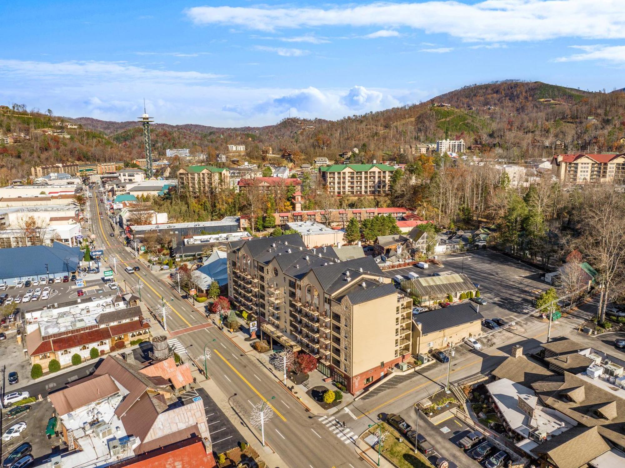 Black Bear Inn & Suites Gatlinburg Ngoại thất bức ảnh