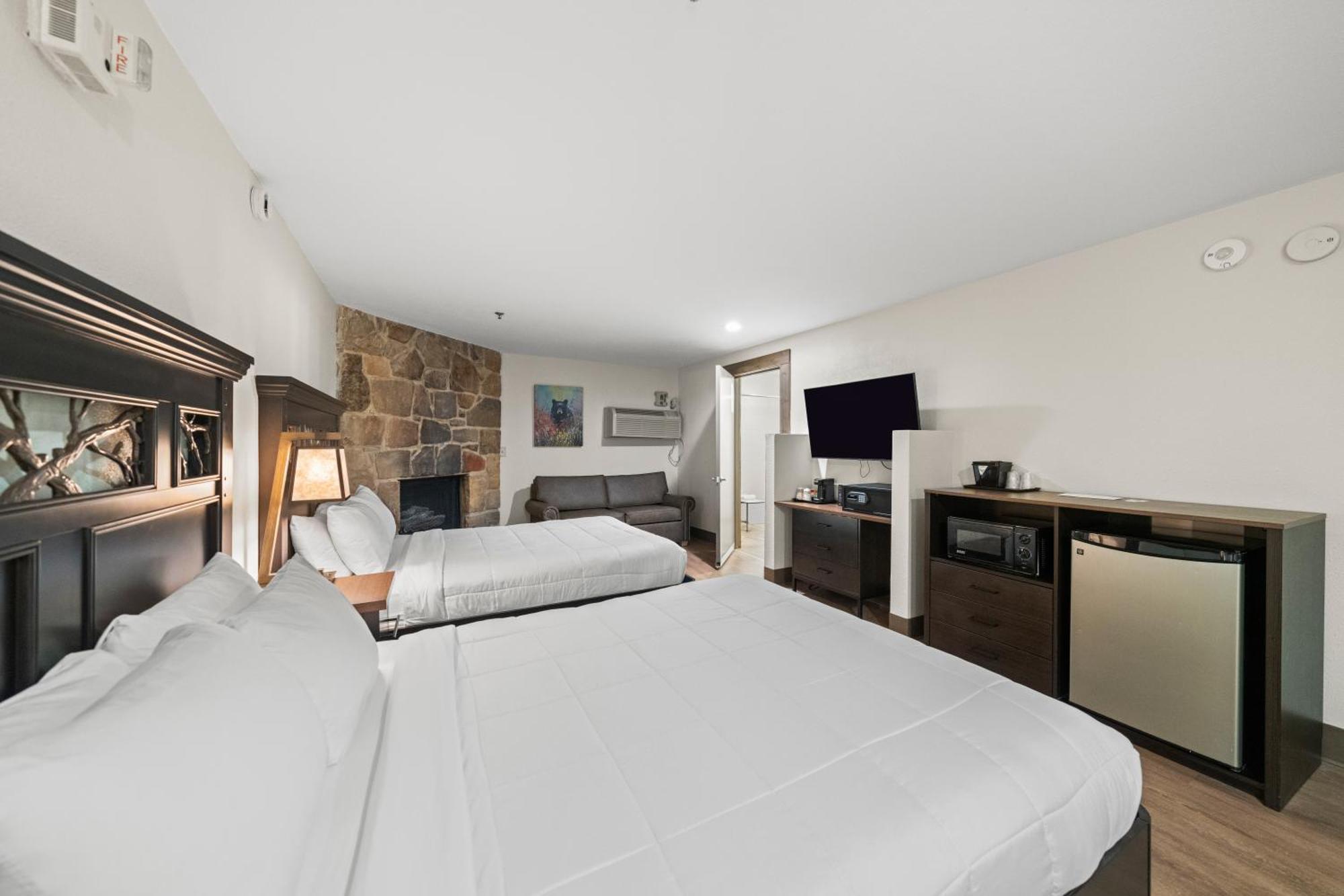 Black Bear Inn & Suites Gatlinburg Ngoại thất bức ảnh